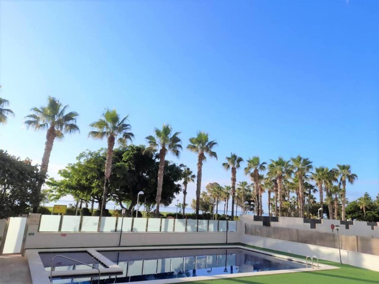 Apartamento Ayf Espectacular Terraza En 1ª Linea De Playa Oropesa del Mar Exterior foto